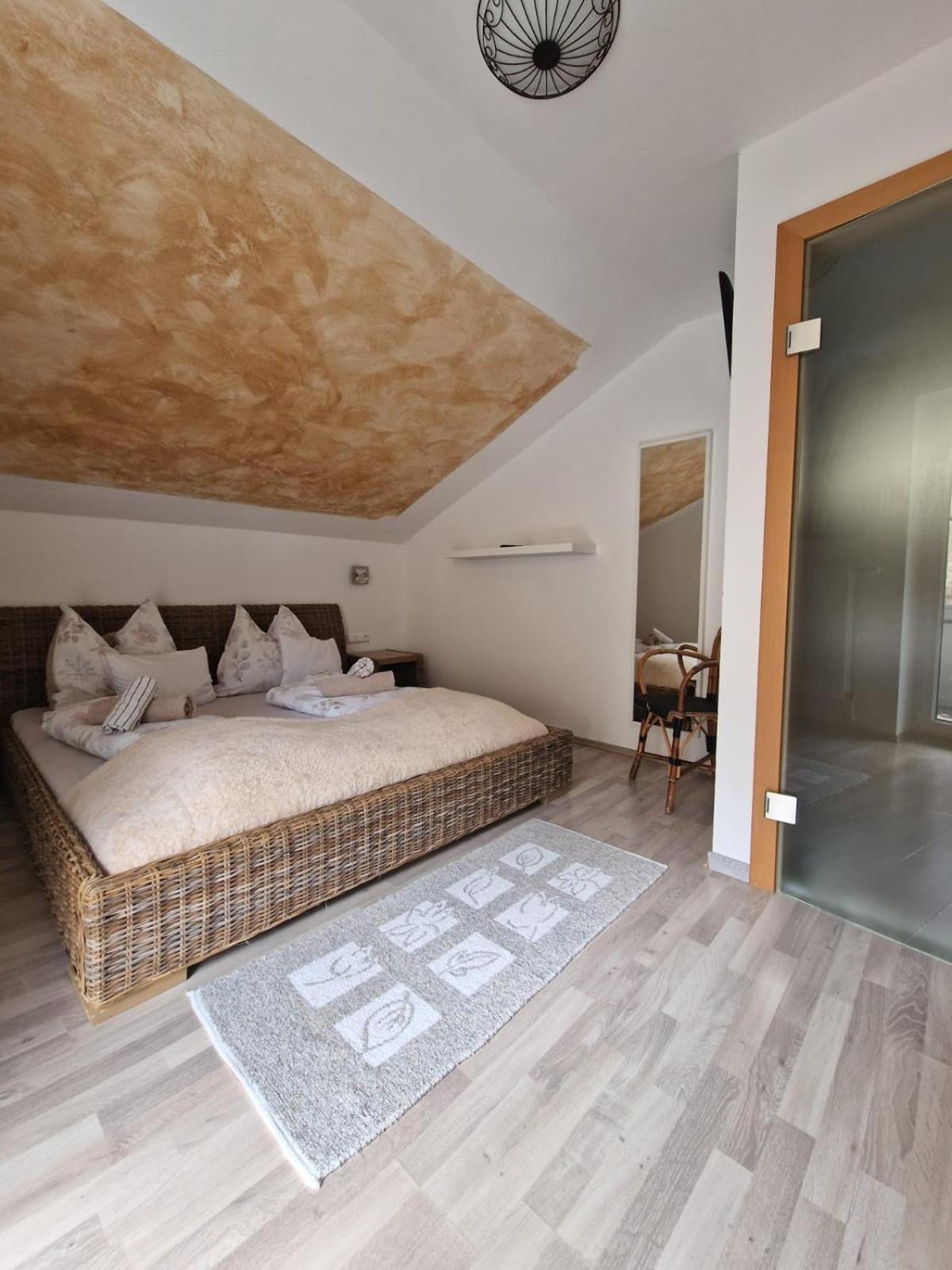 Haus Emily Bed & Breakfast Schladming Dış mekan fotoğraf